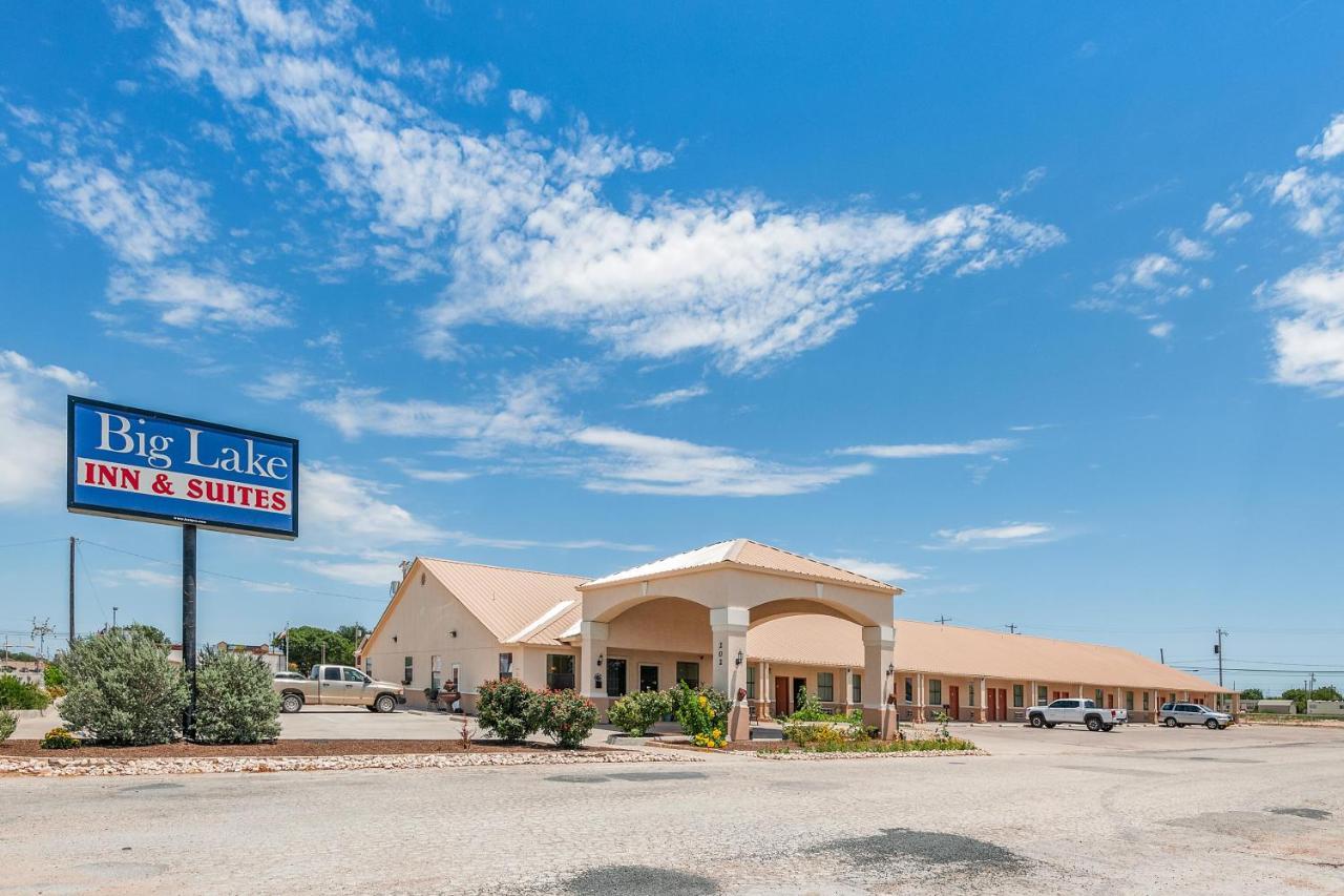 Big Lake Inn And Suites Exteriör bild