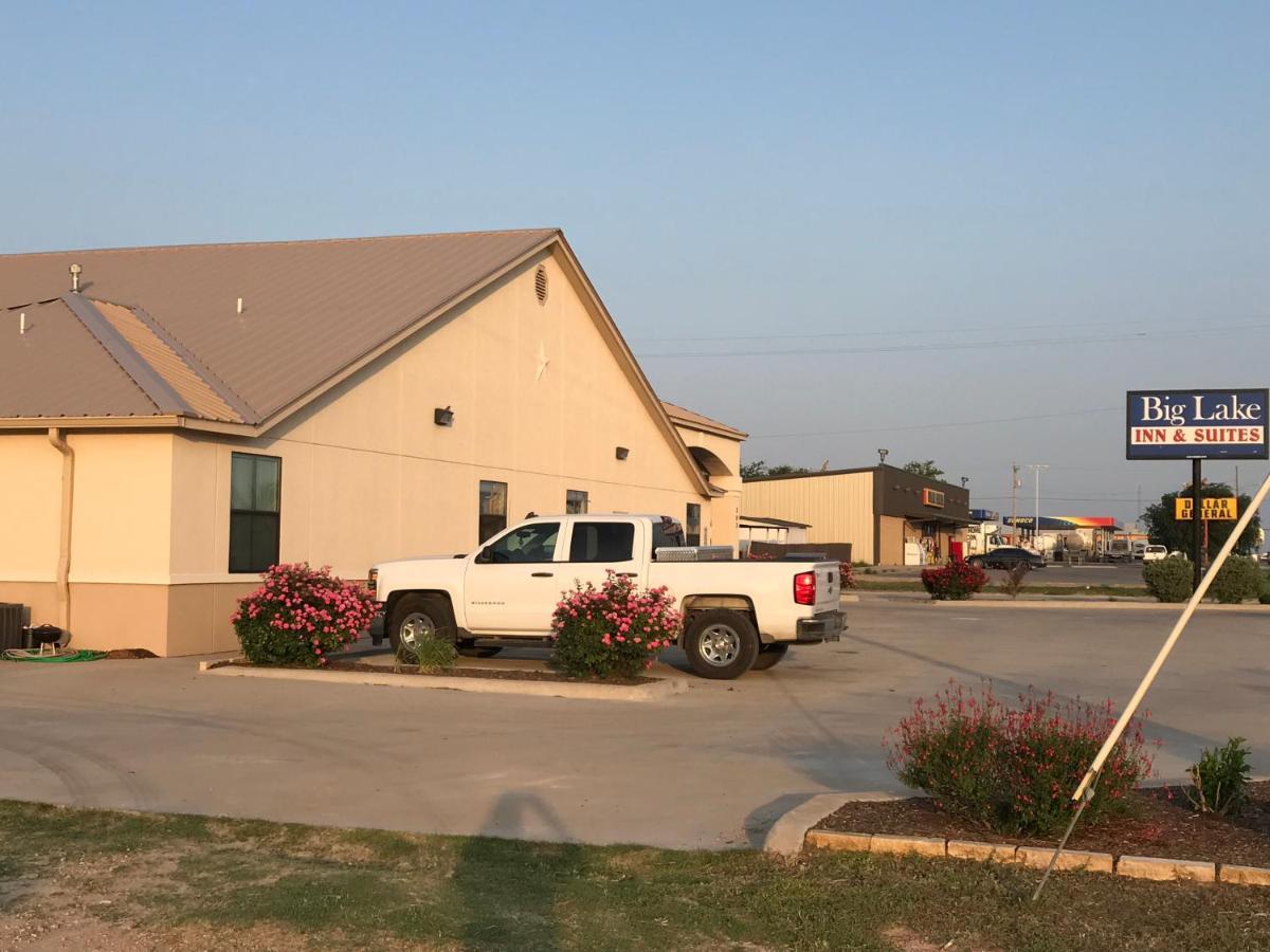 Big Lake Inn And Suites Exteriör bild